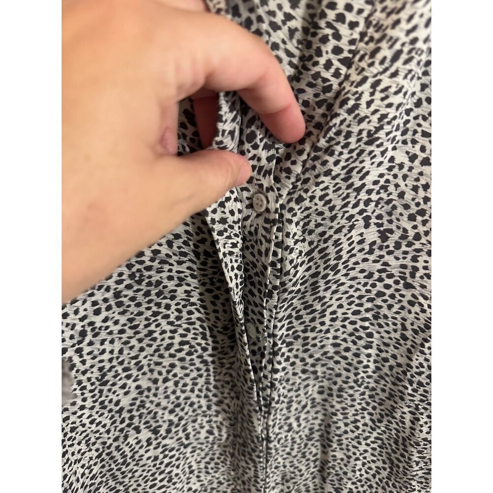 Y Joie 100% Silk Black & White Leopard Animal Print Button Up Blouse - Picture 7 of 11